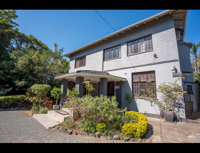 7 BEDROOM HOUSE FOR SALE IN SELBORNE